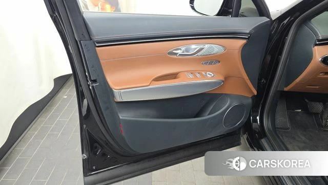Genesis GV70 id 4561650 из Кореи 16