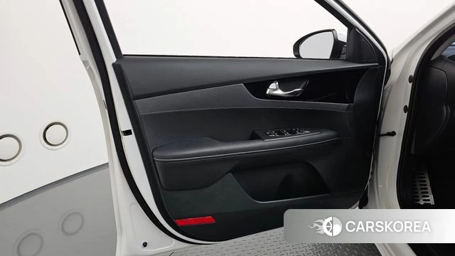 Kia The New K3 2nd generation id 4201183 из Кореи 16