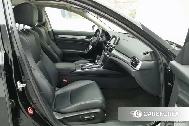 Honda Accord id 4307028 из Китая 16