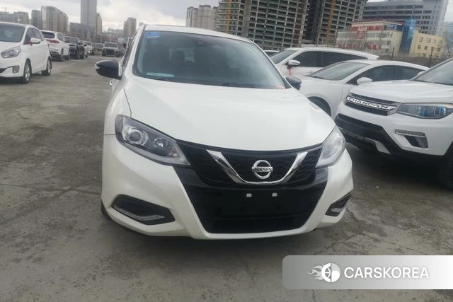 Nissan TIIDA id 4313787 из Китая 16