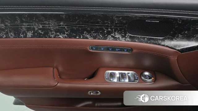 Genesis G90 (RS4) id 4381346 из Кореи 16