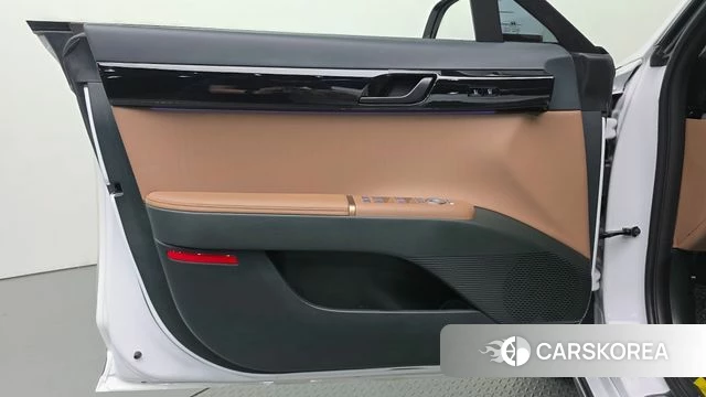 Hyundai Grandeur Hybrid (GN7) id 4691353 из Кореи 16