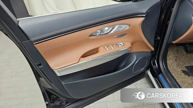 Genesis GV70 id 4308597 из Кореи 16