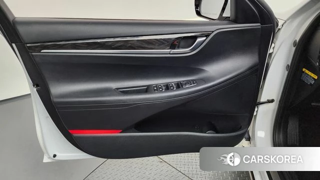 Hyundai Grandeur IG id 4246023 из Кореи 16