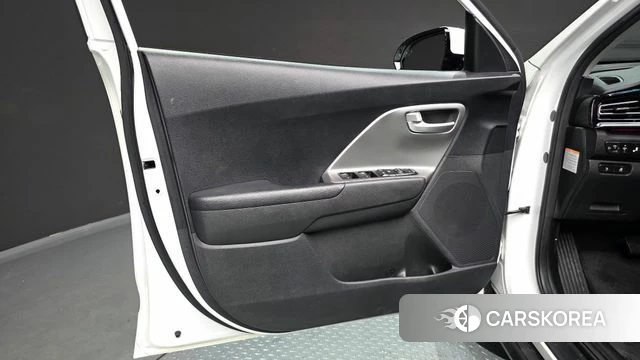 Kia Niro Plus id 4707029 из Кореи 16
