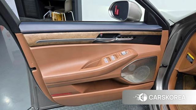Genesis G90 id 4356458 из Кореи 16
