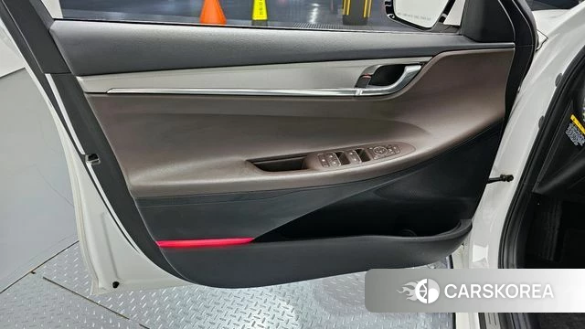 Hyundai The New Grandeur IG id 4232444 из Кореи 16