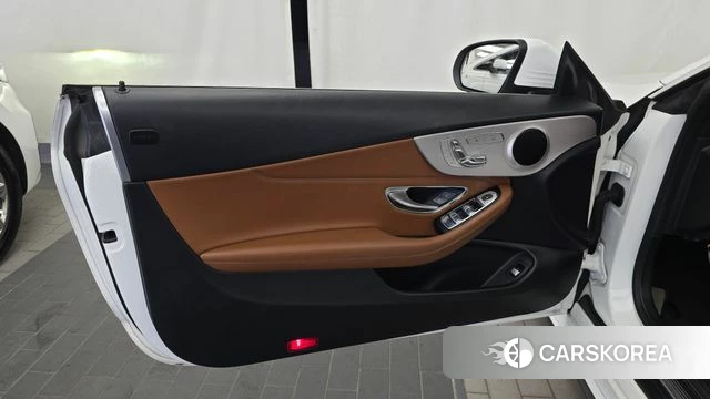 Mercedes-Benz C-Class W205 id 4850081 из Кореи 16