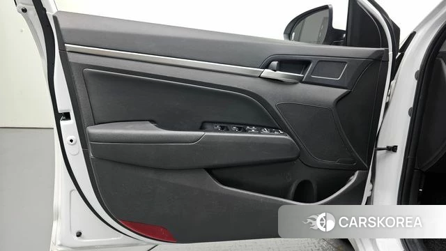 Hyundai The New Avante AD id 4424308 из Кореи 16