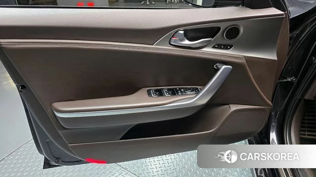Kia Stinger id 4378092 из Кореи 16