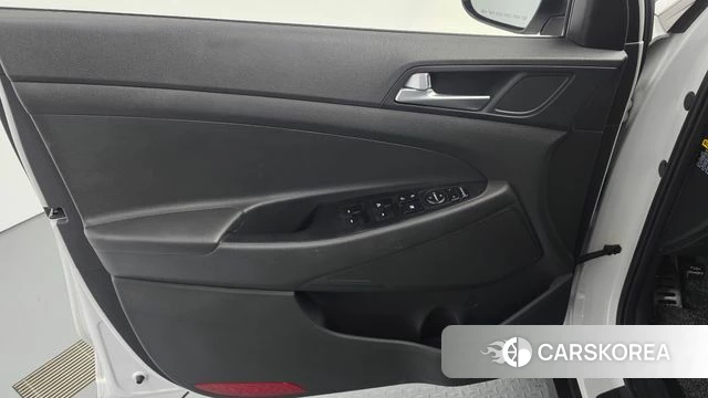 Hyundai All New Tucson id 4525831 из Кореи 16
