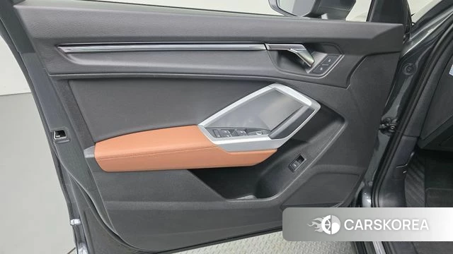 Audi Q3 (F3) id 4549883 из Кореи 16