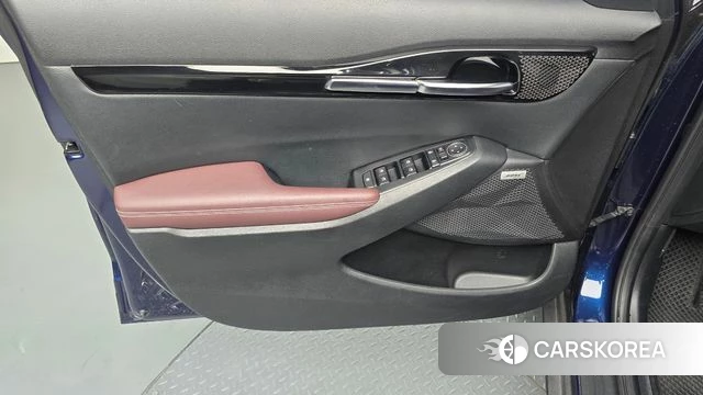 Kia Seltos id 4573984 из Кореи 16