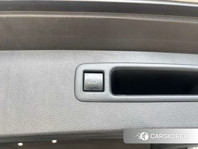 Toyota Highlander id 4348519 из Китая 16