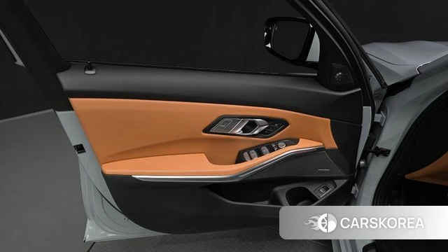 BMW 3 Series (G20) id 4701025 из Кореи 16
