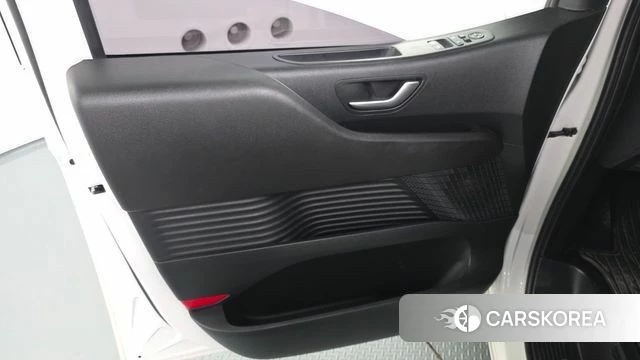 Hyundai Staria id 4428424 из Кореи 16