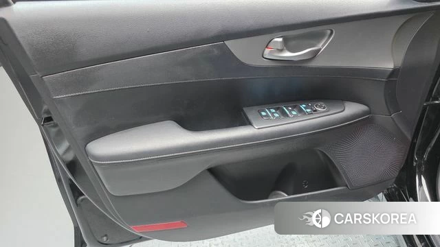 Kia Come New K3 id 4732533 из Кореи 16