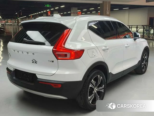 Volvo XC40 id 4219194 из Китая 16