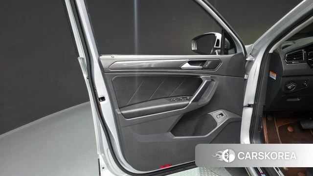 Volkswagen Tiguan second Generation id 4652320 из Кореи 16