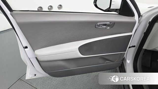 Hyundai Ionic 6 id 4186502 из Кореи 16