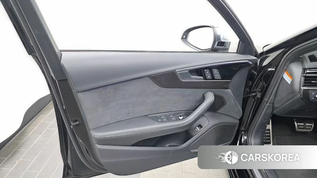 Audi S4 (B9) id 4517752 из Кореи 16