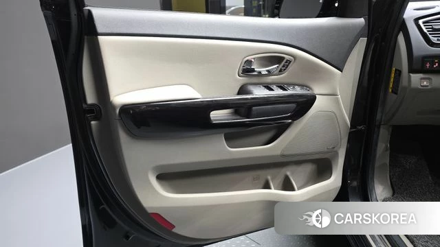 Kia The New Carnival id 4722605 из Кореи 16