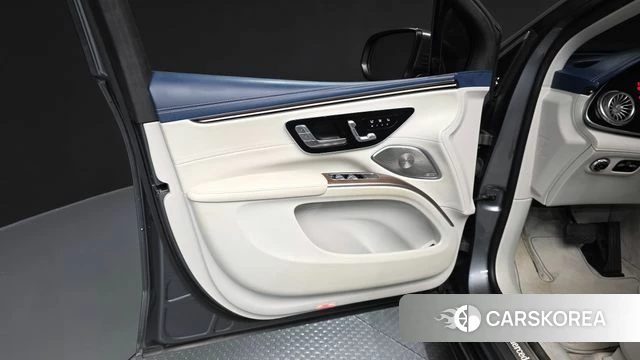 Mercedes-Benz EQS SUV X296 id 4768220 из Кореи 16