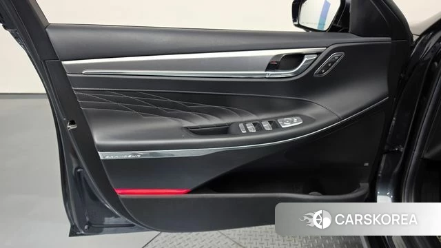 Hyundai The New Grandeur IG Hybrid id 4525136 из Кореи 16