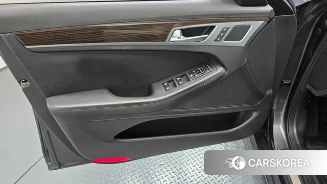 Genesis G80 id 4496725 из Кореи 16