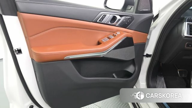 BMW X7 (G07) id 4640014 из Кореи 16