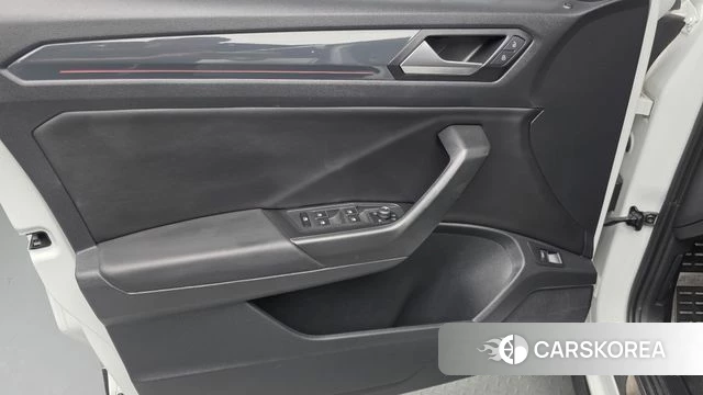 Volkswagen T-Roc id 4683502 из Кореи 16