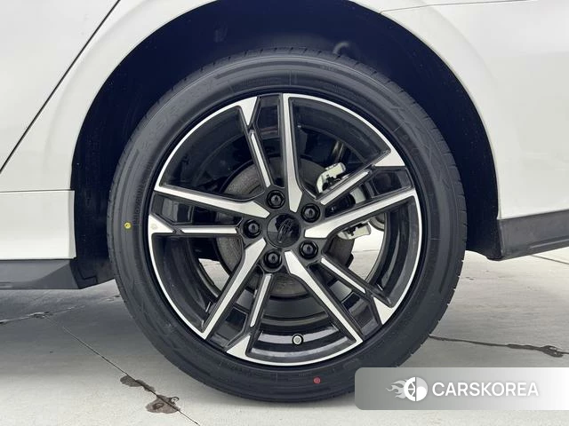 Geely Automobile Binrui id 3983160 из Китая 16