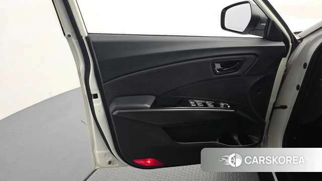 Ssangyong Tivoli Air id 4703485 из Кореи 16