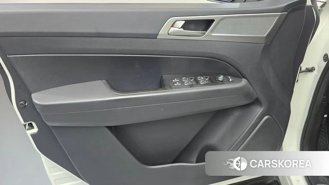 Ssangyong Rexton Sports id 4837139 из Кореи 16