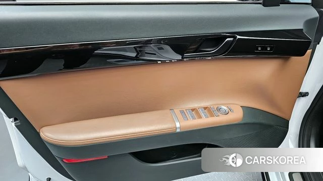Hyundai Grandeur (GN7) id 4408871 из Кореи 16