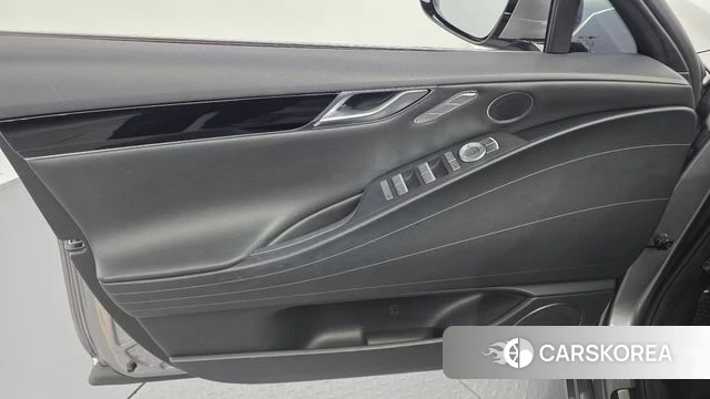 Genesis G80 (RG3) id 4293796 из Кореи 16