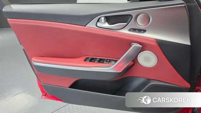 Kia Stinger id 4632674 из Кореи 16