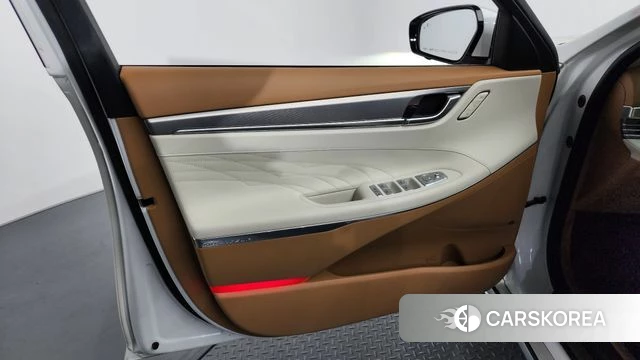 Hyundai The New Grandeur IG id 4187763 из Кореи 16