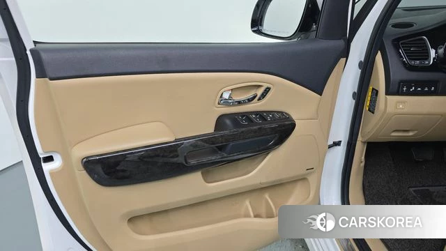 Kia The New Carnival id 4581550 из Кореи 16