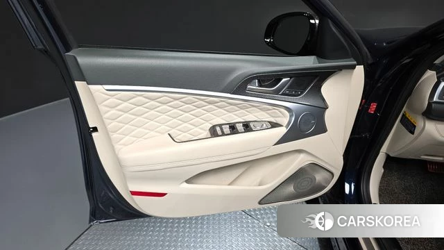 Genesis G70 id 4713074 из Кореи 16
