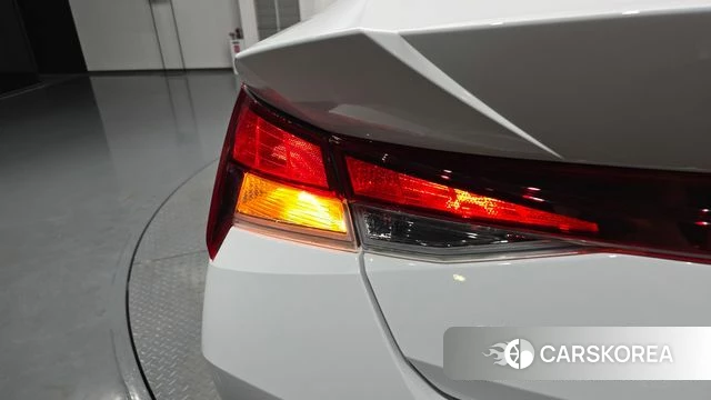 Hyundai Avante Hybrid (CN7) id 4561160 из Кореи 16