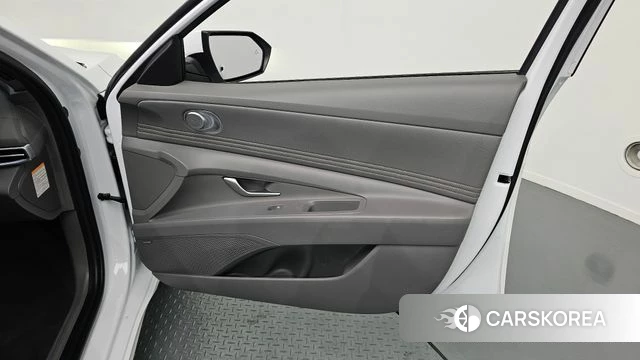 Hyundai The New Avante Hybrid (CN7) id 4280418 из Кореи 16