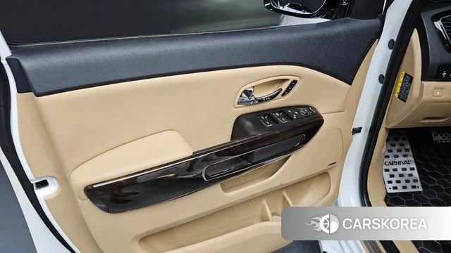 Kia The New Carnival id 4435310 из Кореи 16