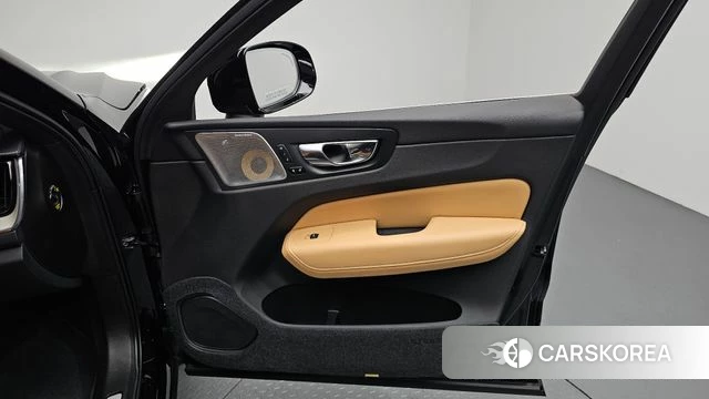Volvo XC60 second Generation id 4384170 из Кореи 16