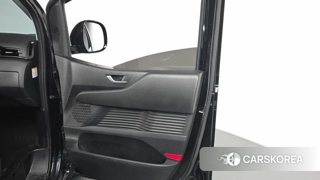 Hyundai Staria id 4474458 из Кореи 16