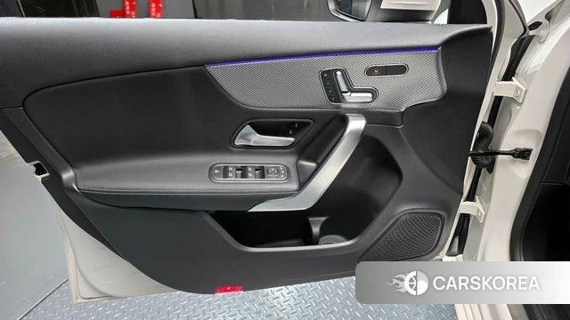 Mercedes-Benz A-Class W177 id 4356413 из Кореи 16