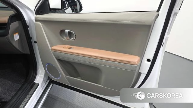 Hyundai Ionic 5 id 4542040 из Кореи 16