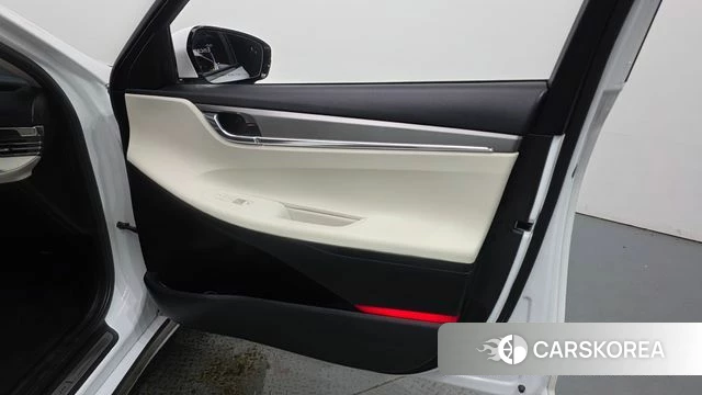 Hyundai The New Grandeur IG id 4619036 из Кореи 16