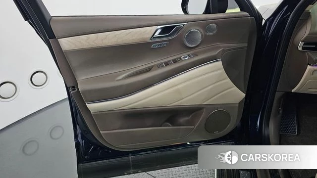 Genesis GV80 id 4187648 из Кореи 16