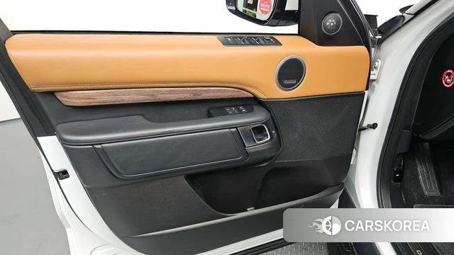 Land Rover Discovery 5 id 4188330 из Кореи 16